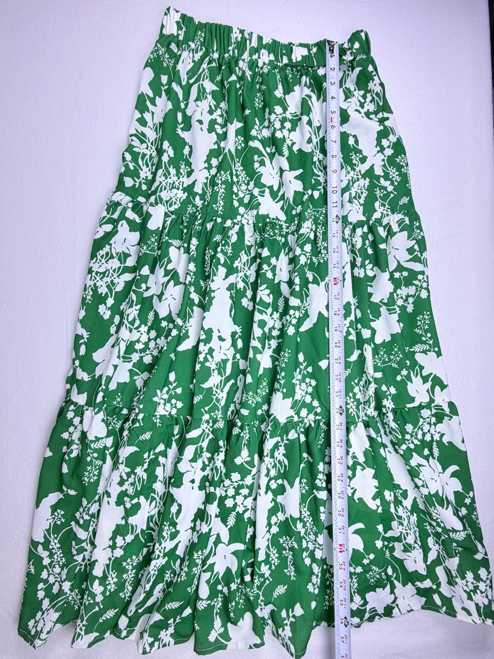 Halara Green White Floral Tiered Maxi Skirt Size Medium Elastic Waist Boho - Picture 5 of 6